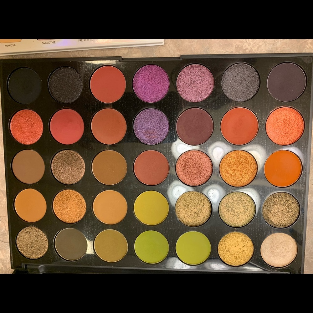 PALETTE BUNDLE